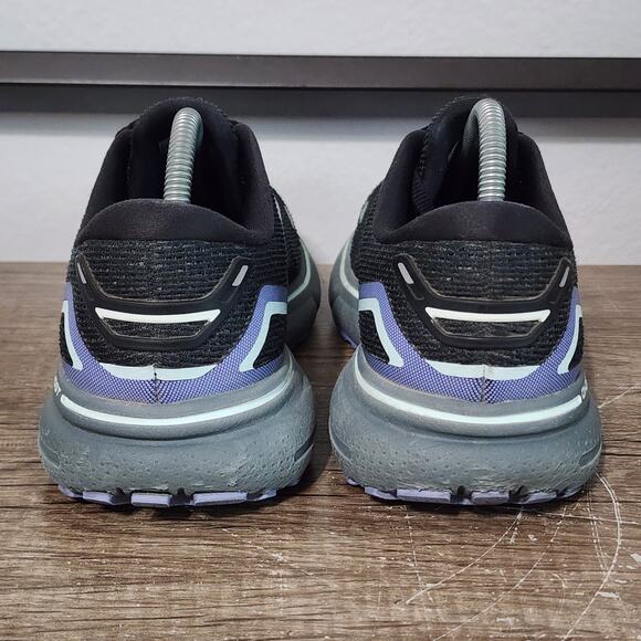 Brooks Ghost 15 Women's Athletic Running Shoes Sneakers Size 10 Black Medium - Picture 4 of 8